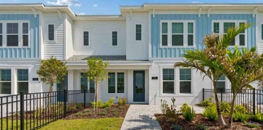 Townhouse in Sarasota, Florida 3 bedrooms, 162.86 sq.m. № 2151219
