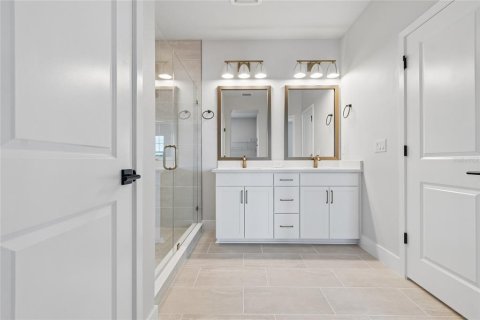 Townhouse in Sarasota, Florida 3 bedrooms, 162.86 sq.m. № 2151219 - photo 18