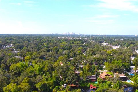House in Tampa, Florida 3 bedrooms, 97.73 sq.m. № 1531174 - photo 22