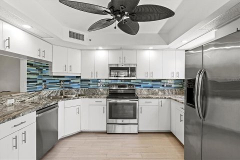 Copropriété à vendre à Venice, Floride: 2 chambres, 118.91 m2 № 2094565 - photo 17