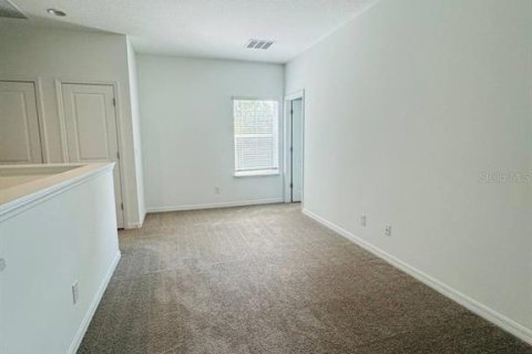 Townhouse in Winter Garden, Florida 4 bedrooms, 204.38 sq.m. № 1914469 - photo 25