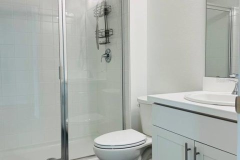 Townhouse in Winter Garden, Florida 4 bedrooms, 204.38 sq.m. № 1914469 - photo 23