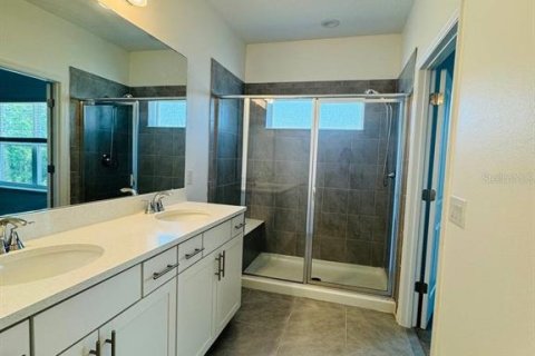 Townhouse in Winter Garden, Florida 4 bedrooms, 204.38 sq.m. № 1914469 - photo 19