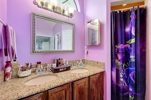 Casa en venta en Kissimmee, Florida, 5 dormitorios, 319.03 m2 № 2308759 - foto 27