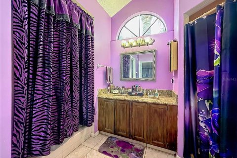 Casa en venta en Kissimmee, Florida, 5 dormitorios, 319.03 m2 № 2308759 - foto 28