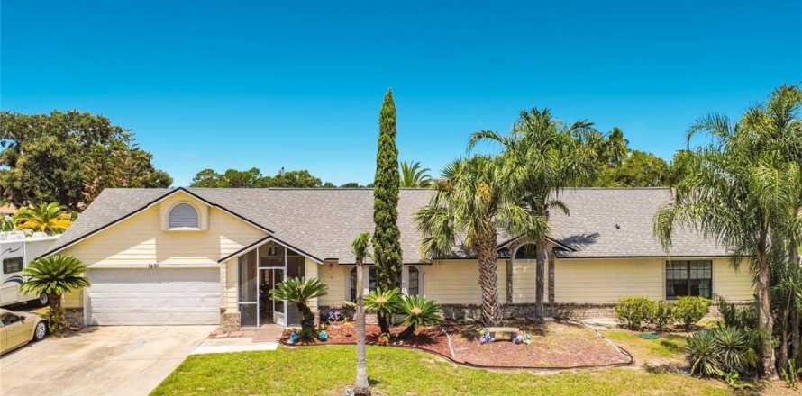 Casa en Kissimmee, Florida 5 dormitorios, 319.03 m2 № 2308759