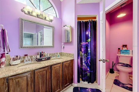 Casa en venta en Kissimmee, Florida, 5 dormitorios, 319.03 m2 № 2308759 - foto 25