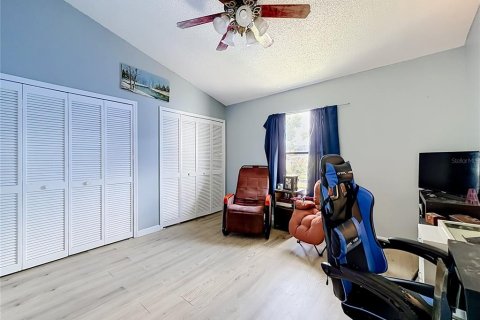 Casa en venta en Kissimmee, Florida, 5 dormitorios, 319.03 m2 № 2308759 - foto 30