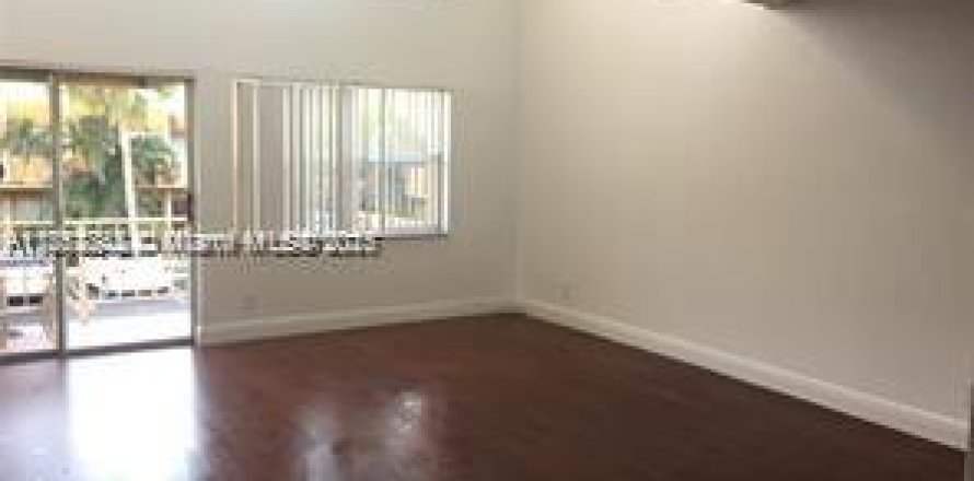 Apartment in Hialeah, Florida 1 bedroom, 91.23 sq.m. № 1871332