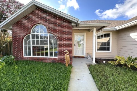 Villa ou maison à vendre à Jacksonville, Floride: 4 chambres, 180.32 m2 № 769288 - photo 1