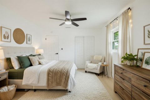 House in Clearwater, Florida 2 bedrooms, 155.89 sq.m. № 1913501 - photo 24