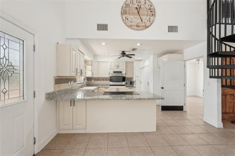 Casa en venta en Myakka City, Florida, 3 dormitorios, 195.09 m2 № 1735021 - foto 13