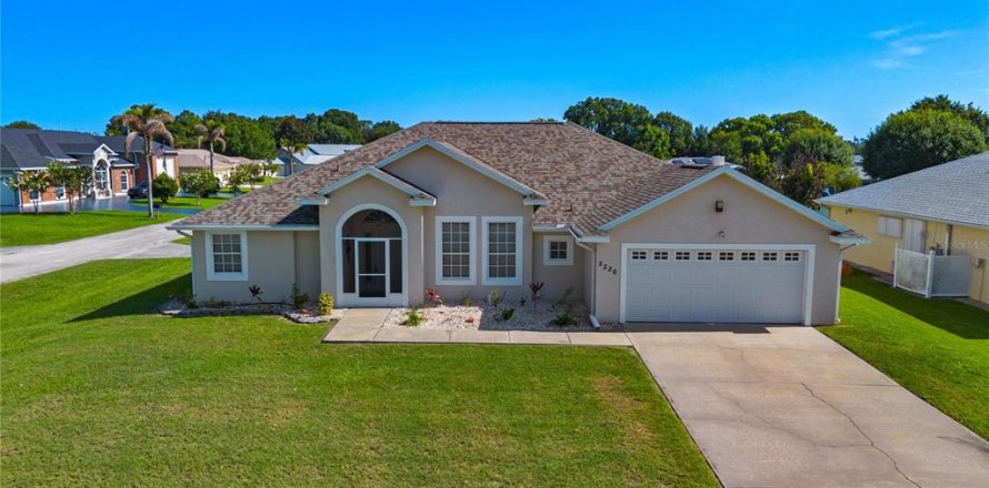 Casa en Sebring, Florida 4 dormitorios, 202.06 m2 № 2227735