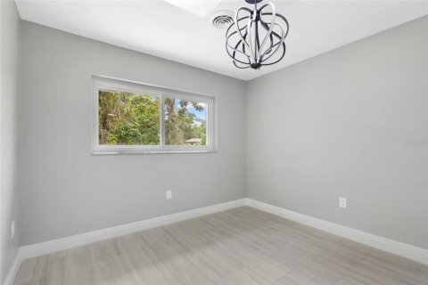 House in Ocala, Florida 3 bedrooms, 140.84 sq.m. № 1772080 - photo 11