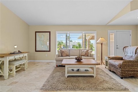 House in Punta Gorda, Florida 2 bedrooms, 146.79 sq.m. № 1725485 - photo 20