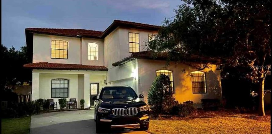 Villa ou maison à Kissimmee, Floride 5 chambres, 278.24 m2 № 1854160
