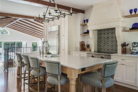 Villa ou maison à vendre à Coral Gables, Floride: 4 chambres, 344.2 m2 № 2005001 - photo 5