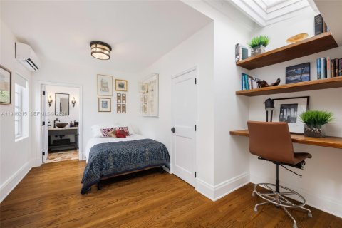 Villa ou maison à vendre à Coral Gables, Floride: 4 chambres, 344.2 m2 № 2005001 - photo 19