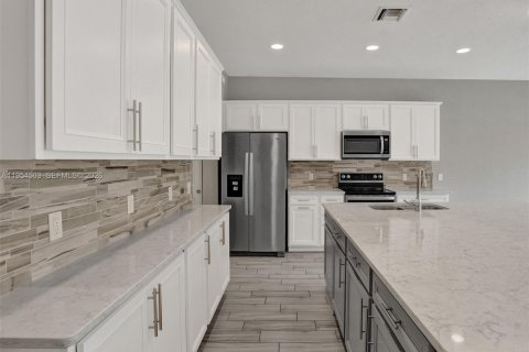 Adosado en alquiler en Lake Worth, Florida, 3 dormitorios, 177.26 m2 № 2017891 - foto 5