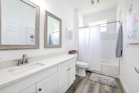 Villa ou maison à vendre à Riverview, Floride: 4 chambres, 178.56 m2 № 1800000 - photo 20