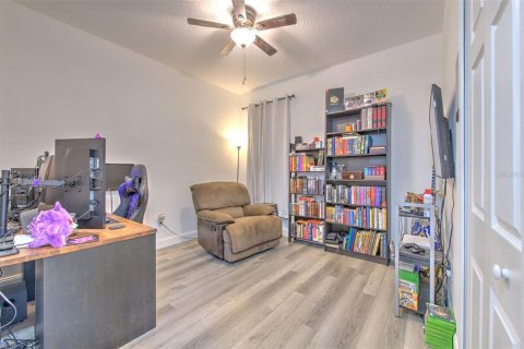 Villa ou maison à vendre à Riverview, Floride: 4 chambres, 178.56 m2 № 1800000 - photo 21