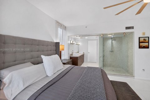 Copropriété à louer à Miami, Floride: 2 chambres, 119.29 m2 № 2387853 - photo 21