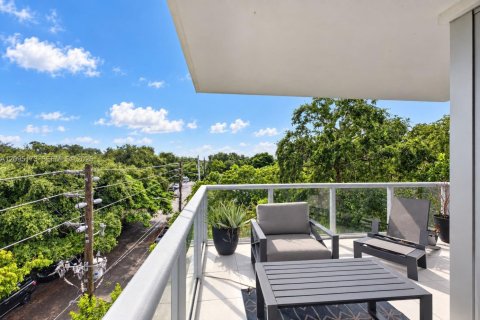 Copropriété à louer à Miami, Floride: 2 chambres, 119.29 m2 № 2387853 - photo 25