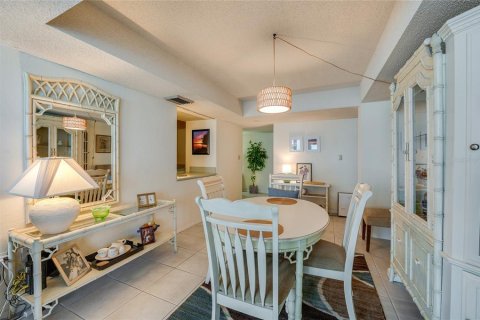 Condominio en venta en Daytona Beach, Florida, 2 dormitorios, 108.79 m2 № 1918682 - foto 6