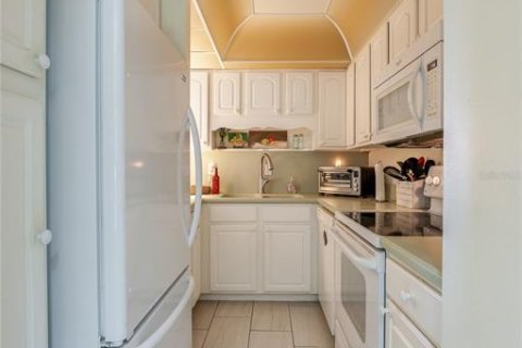 Condominio en venta en Daytona Beach, Florida, 2 dormitorios, 108.79 m2 № 1918682 - foto 8