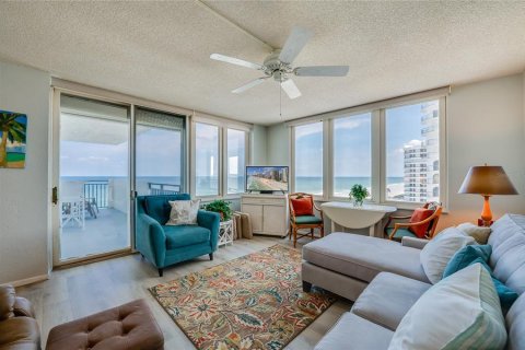 Condominio en venta en Daytona Beach, Florida, 2 dormitorios, 108.79 m2 № 1918682 - foto 4