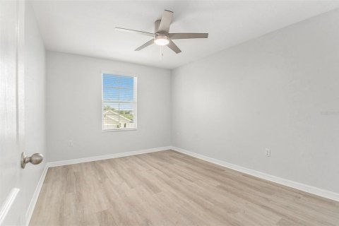 Villa ou maison à louer à Riverview, Floride: 4 chambres, 188.22 m2 № 1902368 - photo 21