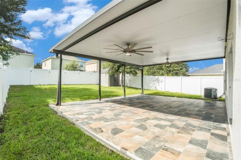 Villa ou maison à louer à Riverview, Floride: 4 chambres, 188.22 m2 № 1902368 - photo 24