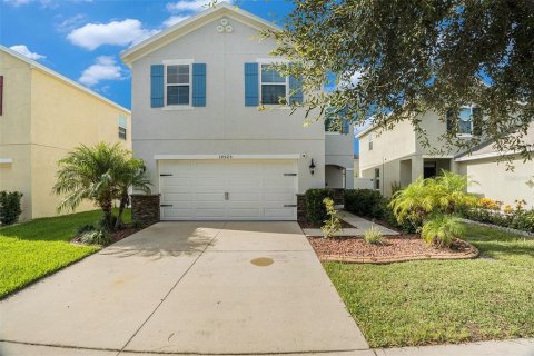 Villa ou maison à louer à Riverview, Floride: 4 chambres, 188.22 m2 № 1902368 - photo 2
