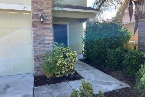 House in Kissimmee, Florida 4 bedrooms, 249.35 sq.m. № 1721240 - photo 3