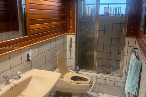 Купить виллу или дом в Хомстед, Флорида 4 спальни, 191.66м2, № 2051052 - фото 11