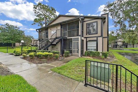 Condo in Tampa, Florida, 2 bedrooms  № 1812603 - photo 1