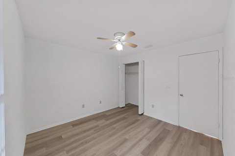 Condo in Tampa, Florida, 2 bedrooms  № 1812603 - photo 22