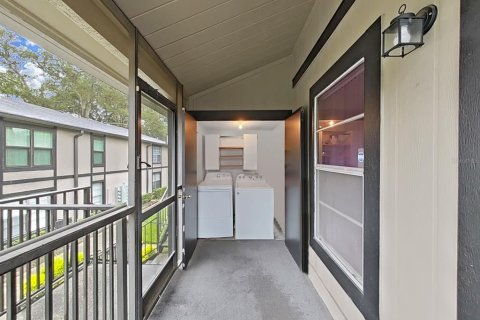 Condo in Tampa, Florida, 2 bedrooms  № 1812603 - photo 4