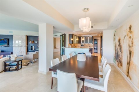 Condo in Miami Beach, Florida, 3 bedrooms  № 1868245 - photo 9