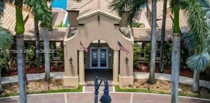 Touwnhouse à Homestead, Floride 3 chambres, 128.21 m2 № 1921955