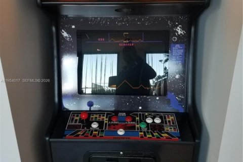 Condominio en venta en Miami, Florida, 1 dormitorio, 55.09 m2 № 2008272 - foto 27