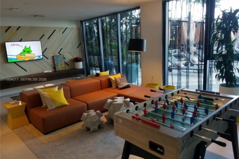 Condominio en venta en Miami, Florida, 1 dormitorio, 55.09 m2 № 2008272 - foto 26