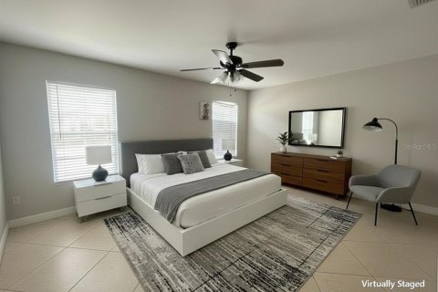 Villa ou maison à vendre à Palm Bay, Floride: 3 chambres, 172.61 m2 № 2437386 - photo 11