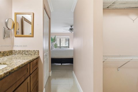 Condominio en venta en Deerfield Beach, Florida, 2 dormitorios, 102.19 m2 № 1986733 - foto 30