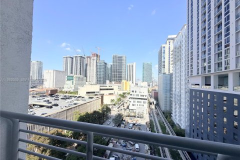 Купить кондоминиум в Майами, Флорида 1 спальня, 61.5м2, № 2051510 - фото 11