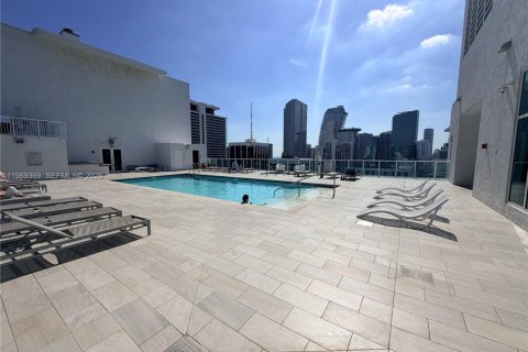 Купить кондоминиум в Майами, Флорида 1 спальня, 61.5м2, № 2051510 - фото 20