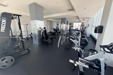 Купить кондоминиум в Майами, Флорида 1 спальня, 61.5м2, № 2051510 - фото 22