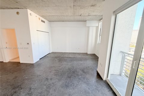 Купить кондоминиум в Майами, Флорида 1 спальня, 61.5м2, № 2051510 - фото 10