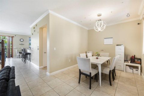 Condominio en venta en Sunrise, Florida, 3 dormitorios, 173.26 m2 № 1763093 - foto 10