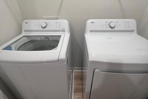 Adosado en alquiler en Davenport, Florida, 3 dormitorios, 134.99 m2 № 1851279 - foto 15